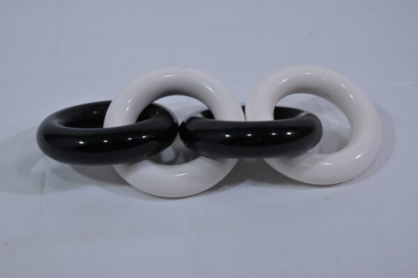 Antique Black & White Interlocking Resin Decorative Chain