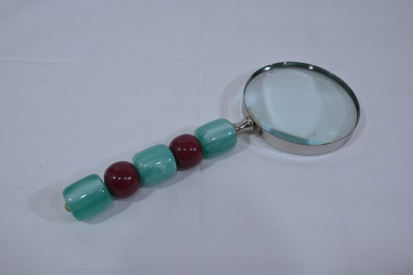 Cream Bead Style Square Magnifier