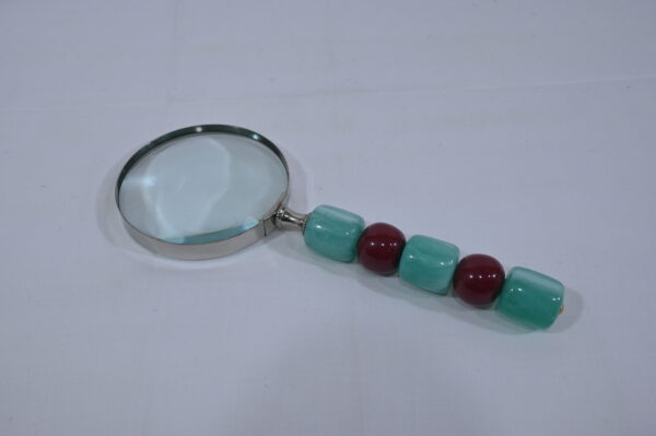 Cream Bead Style Square Magnifier