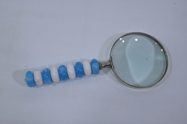 Square Resin Bead Style Magnifier with Handle
