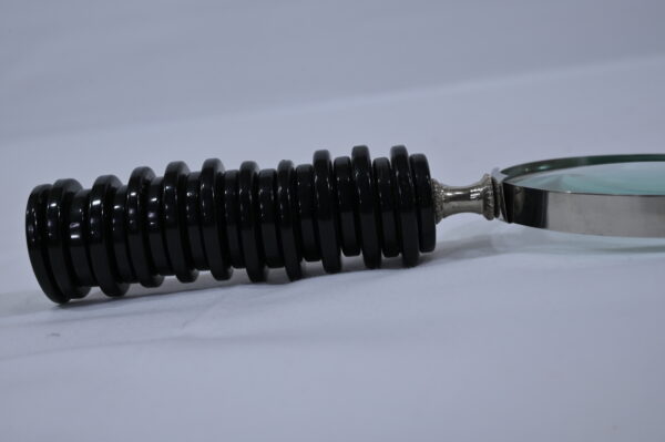Multi-Color Resin Bead Style Magnifier